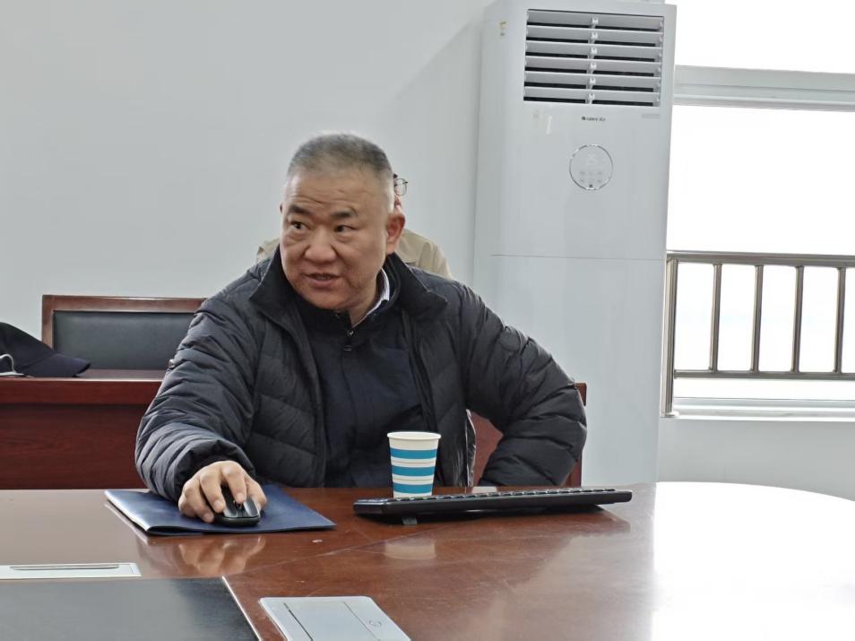 15vip太阳集团邀请王洪伟教授为公司教师作学术研究规划专题讲座